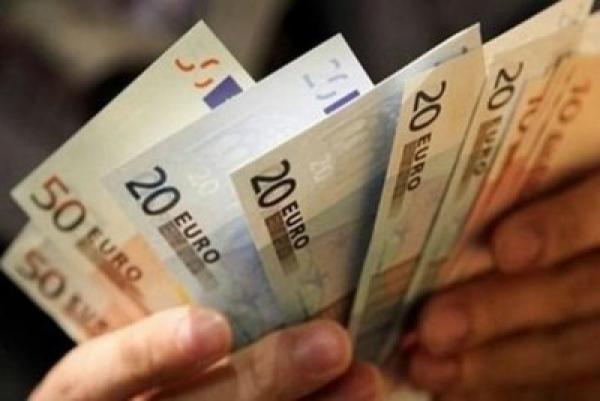 Ασφαλιστικό :  Πόσες εισφορές θα πληρώσετε, τι σύνταξη θα πάρετε