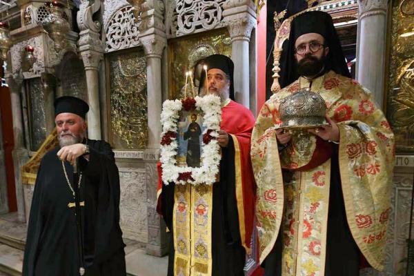 Με λαμπρότητα  ο Τρισαρχιερατικός Μ. Εσπερινός για τη Μνήμη του Αγίου ενδόξου Νεομάρτυρα Κωνσταντίνου του Υδραίου