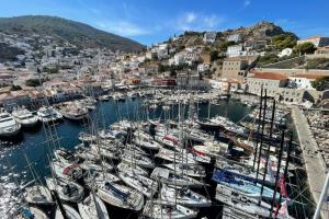 Ο Ν.Ο.Ε.  οργανώνει τον ιστιοπλοϊκό αγώνα "ΥΔΡΑ 2025", την Παρασκευή 24 Οκτωβρίου έως την Κυριακή 26 Οκτωβρίου