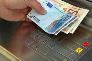 Οι 7 παρεμβάσεις  για συνταξιούχους, οφειλέτες, αγρότες