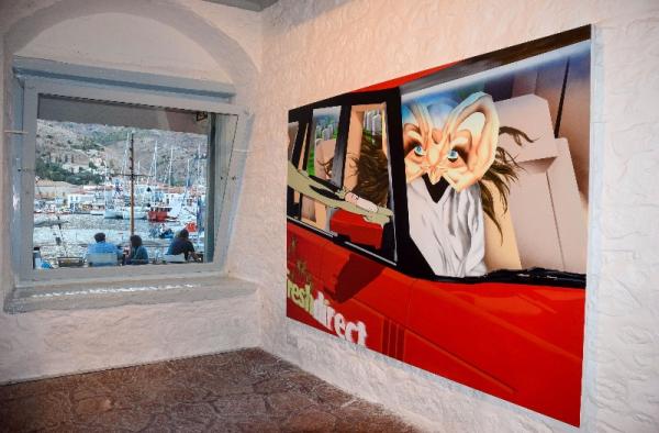 Η σύγχρονη τέχνη στο Hydra Workshop μέσα από τα μάτια της Jamian Juliano-Villani