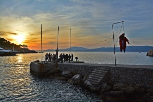 Με επιτυχία το πατροπαράδοτο έθιμο της καύσης του Γιούδα