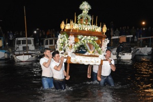 Με ευλάβεια η κορύφωση του θείου δράματος