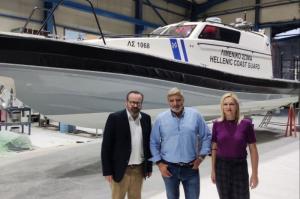 Με χρηματοδότηση  της Περιφέρειας Αττικής το Λ.Σ. προμηθεύεται περιπολικό σκάφος με υγειονομικό εξοπλισμό, για την διακομιδή ασθενών από τα νησιά του Αργοσαρωνικού