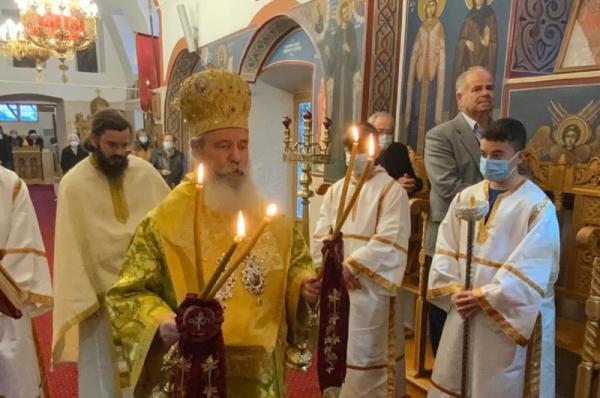 Ο Μητροπολίτης ΕΦΡΑΙΜ ιερούργησε στον Ι. Ναό Παμμεγίστων Ταξιαρχών στους Φούρνους του Δήμου Ερμιονίδας