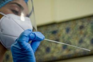 Κορωνοϊός: 2013 νέα κρούσματα στη χώρα, 607 διασωληνωμένοι και 101 θάνατοι