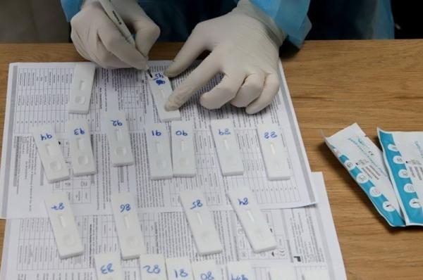 Κορωνοϊός: 3.586 νέα κρούσματα, 699 διασωληνωμένοι και 51 νέοι θάνατοι το τελευταίο 24ωρο