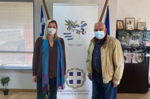 Συνάντηση της Αντιπεριφερειάρχη Νήσων με τον Πρόεδρο του Συλλόγου Παλαιμάχων Αθλητών Καλαθοσφαίρισης Ελλάδας