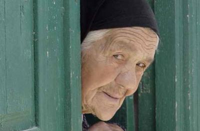 Μεγάλη μουσική εκδήλωση «κατά της φτώχειας» από τη Μητρόπολη Πειραιά με γνωστούς καλλιτέχνες