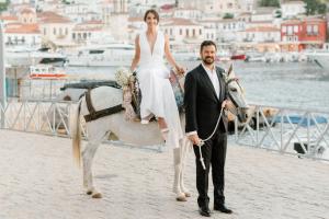 Ο Γάμος  των Ονείρων σας στην Ύδρα: Ο ρομαντικός προορισμός για την πιο ξεχωριστή μέρα της ζωής σας