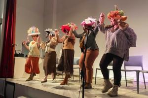 Ευχαριστήριο   της Προέδρου της ΚΕΔΥ Κ. Μαραγκού για την κωμική παράσταση που παρουσιάστηκε στην Ύδρα