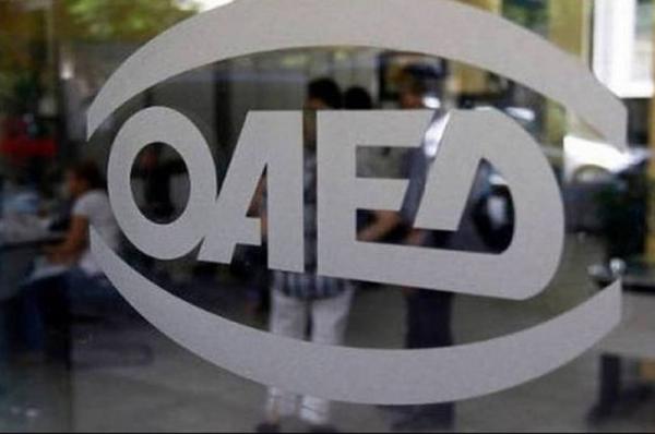 Ταλαιπωρία των πολιτών για τη μη εξυπηρέτησή τους σε θέματα του ΟΑΕΔ στην Ύδρα