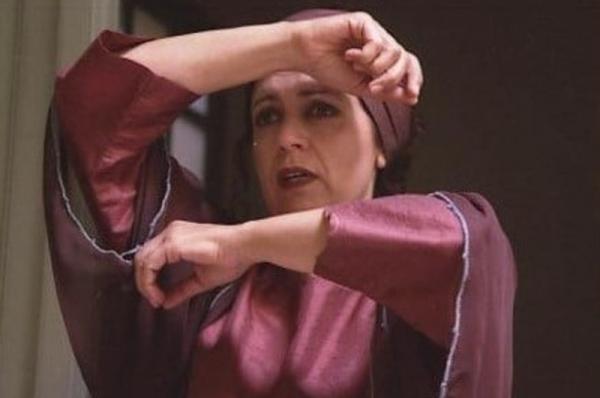 Παράσταση αφηγήσεων  για την γυναίκα με την Αγνή Στρουμπούλη