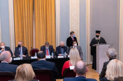 Ο μητροπολίτης ΕΦΡΑΙΜ παρέστη και χαιρέτησε στην εκδήλωση για την παρουσίαση του νέου βιβλίου του Δημάρχου Ύδρας