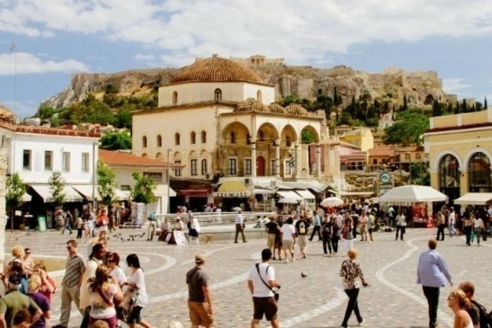 22,6 εκατ. τουρίστες επισκέφθηκαν την Ελλάδα στο 8μηνο