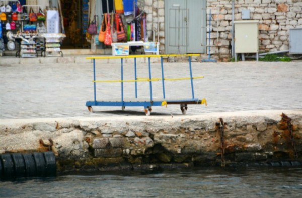 Παραμένουν δεμένα τα πλοία. Συνεχίζει η ΠΝΟ την απεργιακή κινητοποίηση