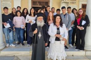 Τελέστηκε   από τον Σεβ. Μητροπολίτη ΕΦΡΑΙΜ η θεία λειτουργία για την λήξη των μαθημάτων του Λυκείου Ύδρας