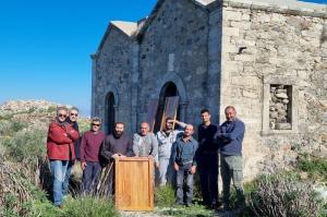 Τοποθετήθηκαν καινούργιες πόρτες και παράθυρα στον "δίδυμο ναό" του Αγίου Δημητρίου και του Αγίου Γεωργίου στην Παλαιά Χώρα