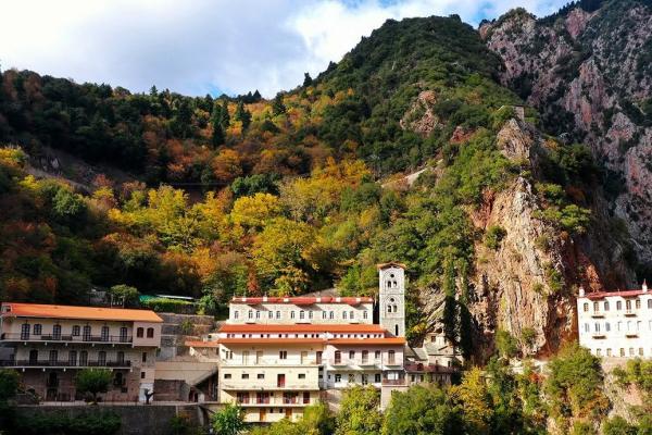 Διήμερη Ενοριακή Εκδρομή του Ι. Καθεδρικού Ναού και του Ι. Ε. Ναού Αγ. Δημητρίου Ύδρας στο Καρπενήσι