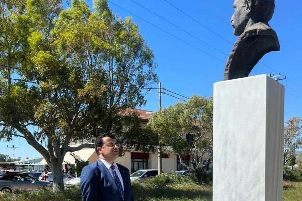 Στεφάνι στην προτομή του Ανδρέα Μιαούλη κατέθεσε ο Δήμαρχος Ύδρας στις εκδηλώσεις μνήμης για την Ηρωική Έξοδο του Μεσολογγίου