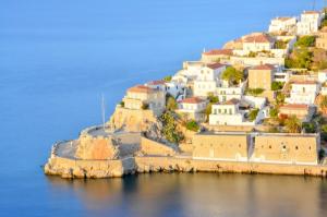 Καλό καλοκαίρι !  Άρθρο του Δημήτρη Σαράντη, Διευθυντή του Γυμνασίου Ύδρας