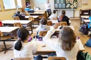 Πώς θα λειτουργήσουν τα σχολεία από Δευτέρα - ερωτήσεις και απαντήσεις