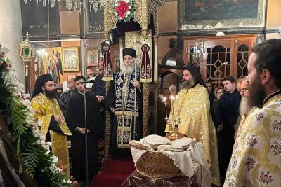 Χοροστατούντος του Ποιμενάρχη μας κ. ΕΦΡΑΙΜ ο Μέγας Αρχιερατικός Εσπερινός επί τη εορτή του Αγ. Διονυσίου Αρχιεπισκόπου Αιγίνης