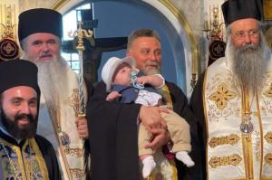 Τελέστηκε η βάπτιση του γιου του Στεφάνου Ντόβα και της Θεοδώρας Δαρδανού
