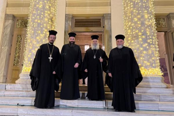 Παρουσία   του Σεβασμιότατου Ύδρας κ. Εφραίμ στη Χριστουγεννιάτικη φιλανθρωπική συναυλία της Ι. Μητροπόλεως Πειραιώς