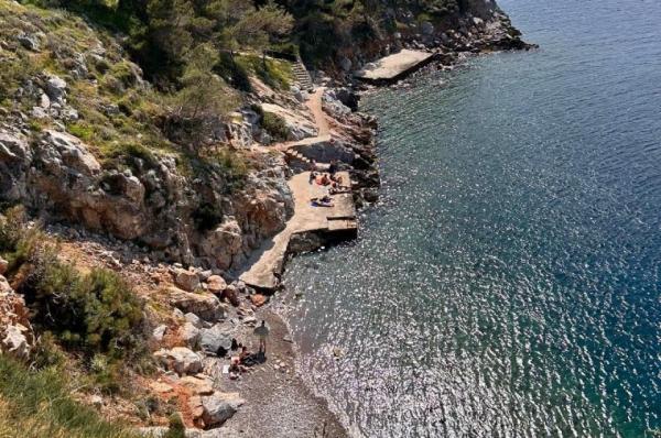 Απαγόρευση λήψης  θαλάσσιου λουτρού και προσέγγισης, κυκλοφορίας, αγκυροβολίας σκαφών και χρήσης θαλάσσιων μέσων αναψυχής στο Αυλάκι