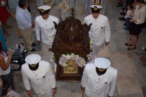 Με λαμπρότητα και ευλάβεια η γιορτή της Παναγίας στην Ύδρα