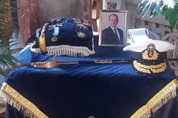 Στην εξόδιο ακολουθία του Δημάρχου Τροιζηνίας- Μεθάνων Σπ. Πολλάλη προέστη ο Μητροπολίτης ΕΦΡΑΙΜ