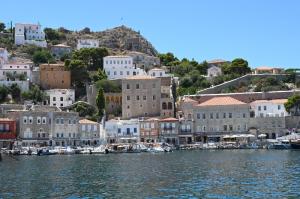 Άρση περιοριστικών μέτρων - Τι αλλάζει από σήμερα