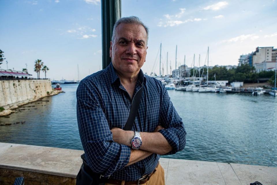 Δημοτικό Θέατρο Πειραιά | Διάλεξη του Στέφανου Μίλεση με θέμα Πειραιάς: Το λιμάνι του αποχαιρετισμού