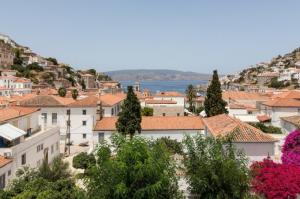 Τα πιο όμορφα ξενοδοχεία της Ύδρας όπως τα κατέγραψε το ArtTravel