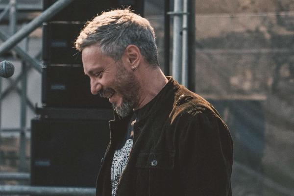 Αντιδήμαρχος Ύδρας  Μαίρη Κάτσικα: Η συναυλία του Αλκίνοου Ιωαννίδη είναι ένα κάλεσμα ενότητας, μνήμης και ευαισθητοποίησης