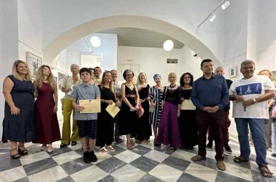 Με επιτυχία  και συμμετοχή τα εγκαίνια της Έκθεσης των Υδραίων και Φιλυδραίων Ζωγράφων
