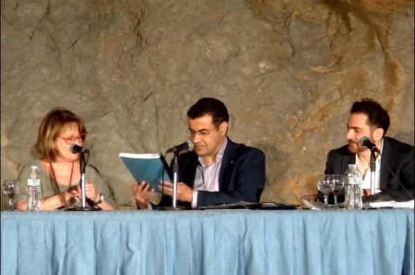 Πραγματοποιήθηκε με επιτυχία η τελετή παράδοσης των μεταφρασμένων οθωμανικών αρχείων από τον Δήμο Ύδρας στο ΙΑΜΥ