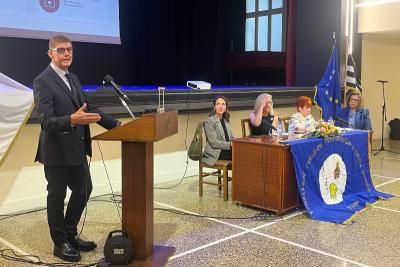 Ο Διακεκριμένος  Ιατρός Θεόδωρος Μουστακαρίας μίλησε σε εκδήλωση για την υπογονιμότητα και την ανάγκη έγκαιρης ενημέρωσης των ζευγαριών