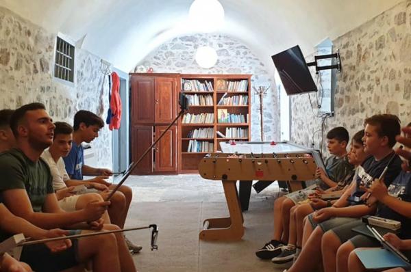 Πρώτη συνάντηση νέων Γυμνασίου-Λυκείου Ύδρας και κοπή βασιλόπιτας το Σάββατο 11 Ιανουαρίου