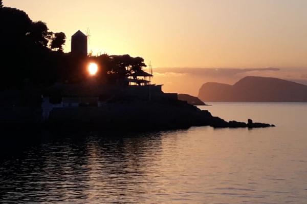 Επιστολή Κ. Αναστόπουλου στον Υφυπουργό πολιτικής προστασίας Ν. Χαρδαλιά για το ψάρεμα και το κυνήγι στα μικρά νησιά