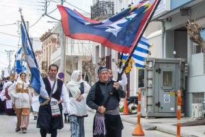 Και στην παρέλαση του Λαυρίου κυμάτισε η σημαία της Ύδρας