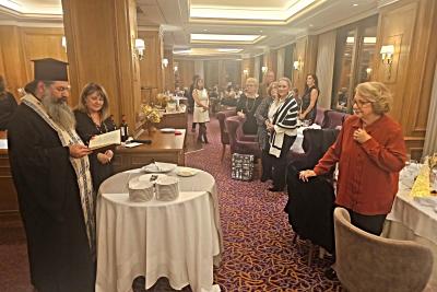 Με μεγάλη επιτυχία η κοπή της πρωτοχρονιάτικης πίτας του Πολιτιστικού Συλλόγου Ύδρας στο NJV Athens Plaza