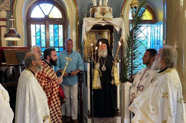 Ο Μητροπολίτης ΕΦΡΑΙΜ χοροστάτησε στον πανηγυρίζοντα ενοριακό Ναό της Αναλήψεως Κυρίου Σπετσών