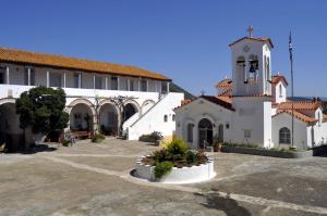 Ο Μητροπολίτης Ύδρας ΕΦΡΑΙΜ θα προστή της Ιεράς πανηγύρεως στην Ι. Μονή των Αγίων Αναργύρων Ερμιόνης