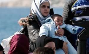 Συγκέντρωση τροφίμων και αναγκαίων ειδών για τους πρόσφυγες