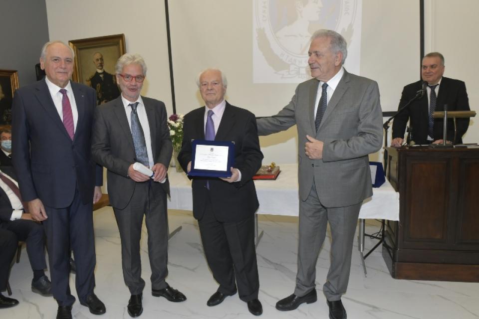 Από την κοπή της Πρωτοχρονιάτικης Πίτας του Συνδέσμου Εφέδρων Αξιωματικών του Νομού Πειραιά