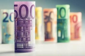 Πριν τα Χριστούγεννα η καταβολή της επιταγής ακρίβειας - Ποιους αφορά