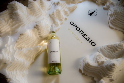 Το "Οροπέδιο" Μπουτάρη αλλάζει τον χάρτη του ελληνικού λευκού κρασιού