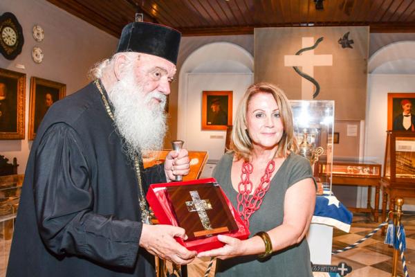 Επίσκεψη του Αρχιεπισκόπου Αθηνών και πάσης Ελλάδος κ. Ιερώνυμου στο Ιστορικό Αρχείο-Μουσείο Ύδρας